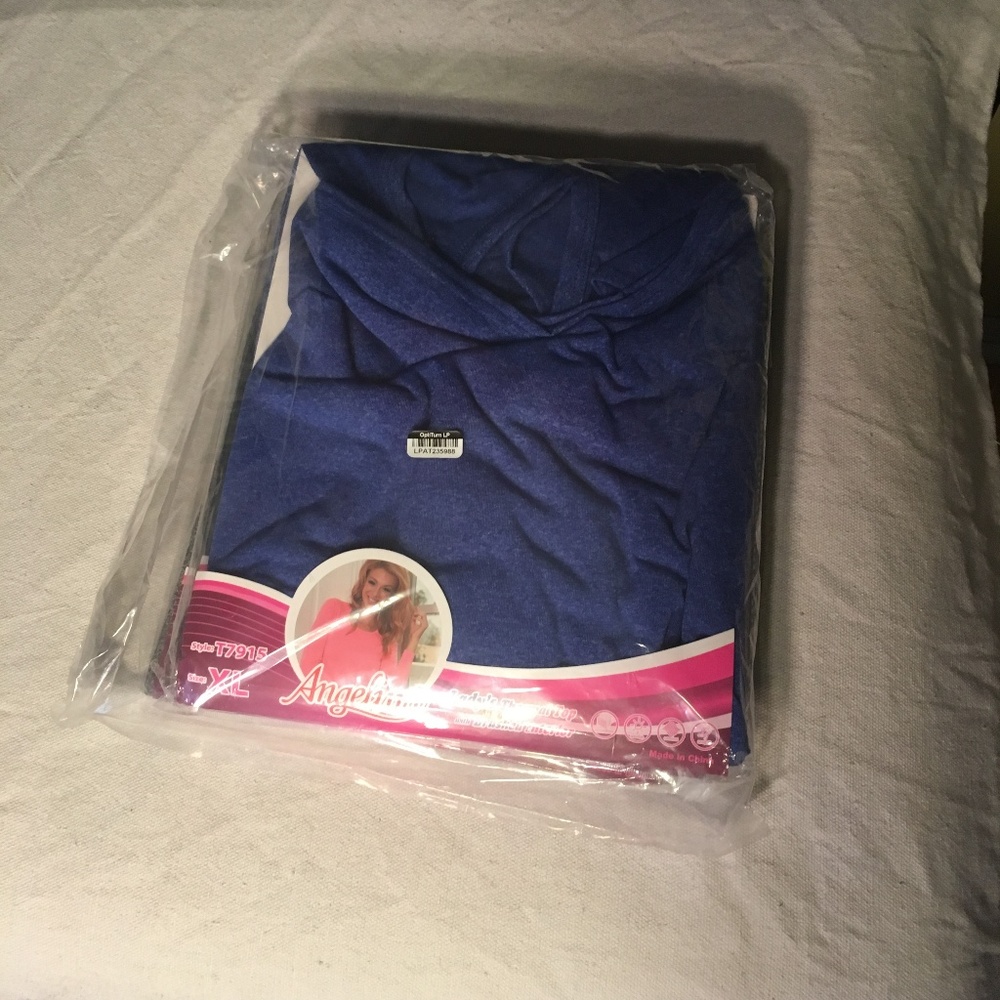 Angelina 3 pk Thermal tops T7915 gray, black, blue - Picture 5 of 5